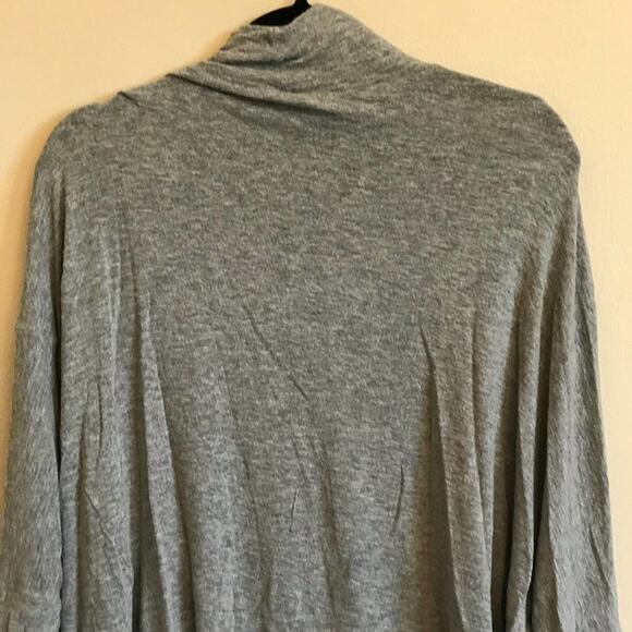 We The Free M gray turtleneck tunic top - Picture 7 of 9